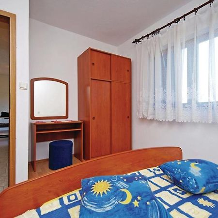 Apartments Davor Jadrtovac Exterior photo