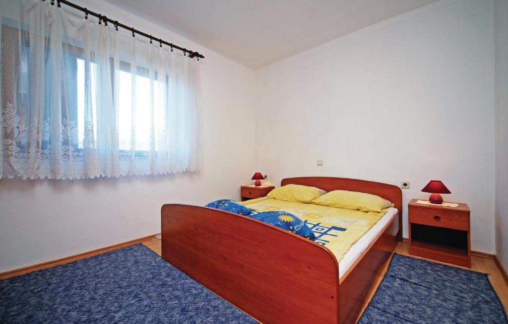 Apartments Davor Jadrtovac Exterior photo