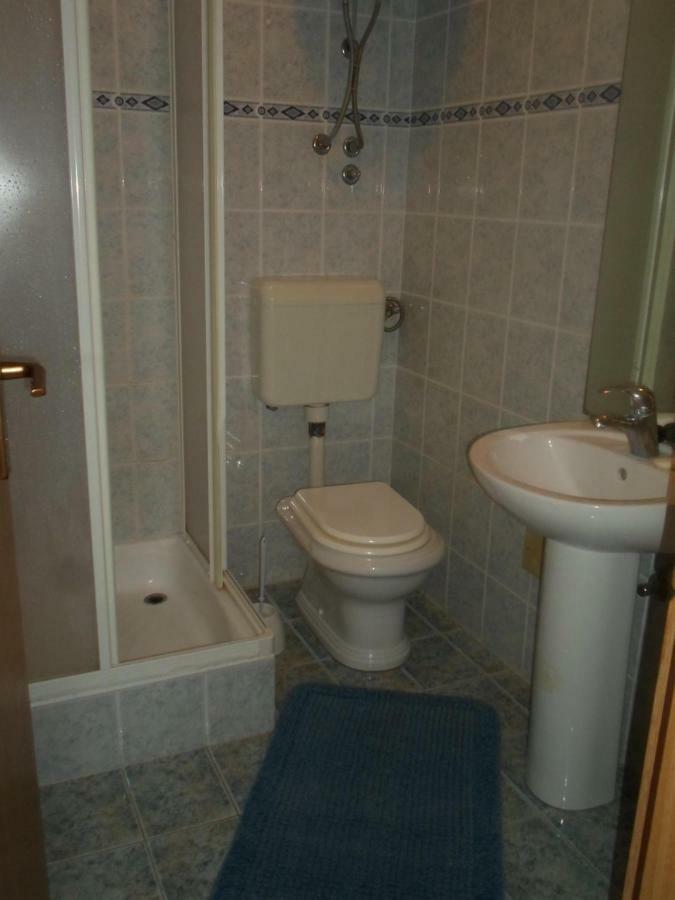 Apartments Davor Jadrtovac Room photo